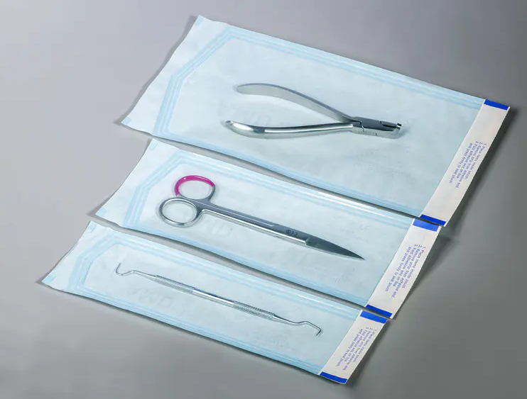 Làm thế nào để túi khử trùng tự dán đảm bảo hàng rào vô trùng của thiết bị y tế?